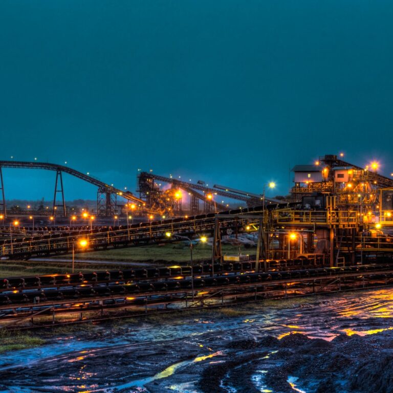 dominik-vanyi-F1B0-iuAxO4-unsplash-min